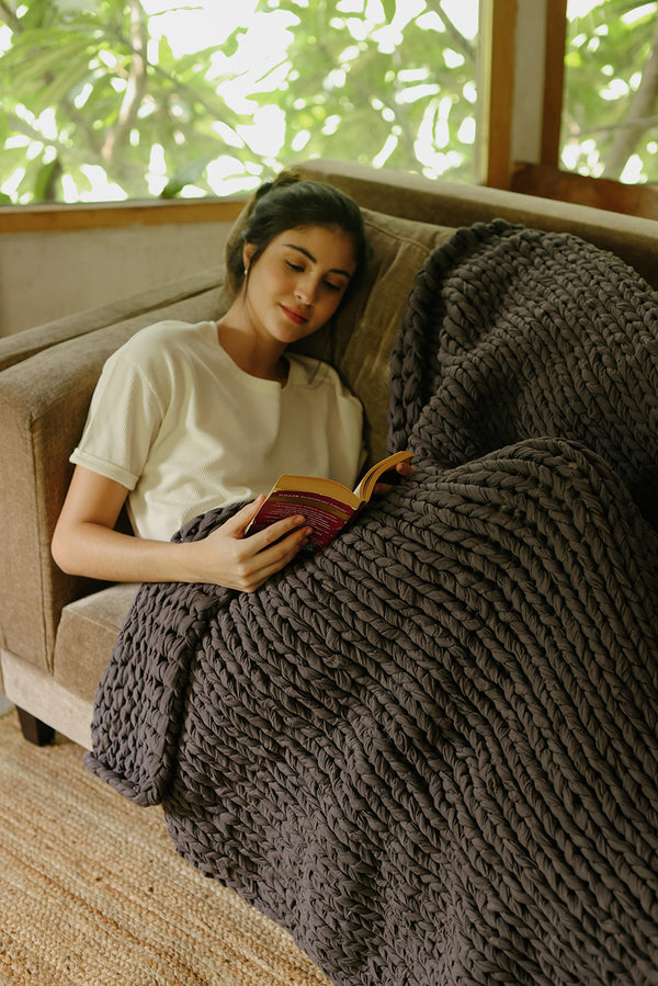 Charcoal - Knitted Weighted Blanket